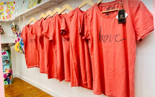 LOVE Shirt